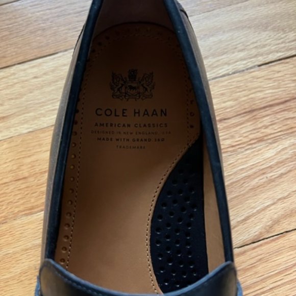 Brand New. Never Worn. Cole Haan Men\'s Dress Shoe.